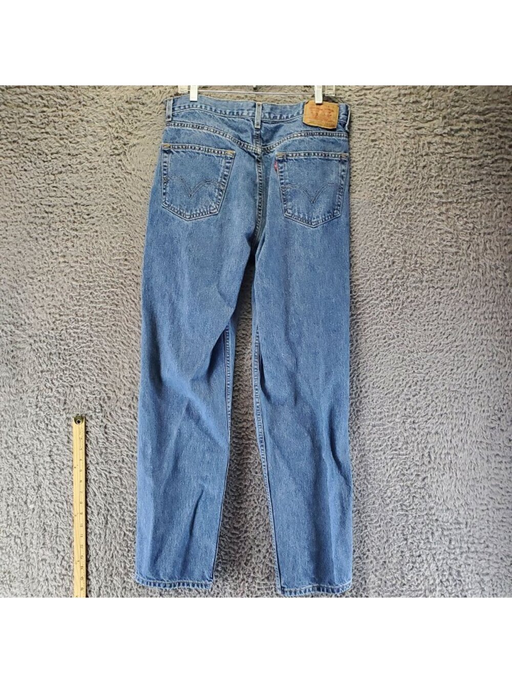 Levis Jeans Mens 34x34 Blue 550 Relaxed Fit Denim Classic Straight Leg *Read*